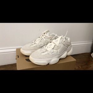 Size 9 Yeezy 500’s Bone White.